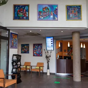 https://qualys-hotel-actuel-hotel.hotels-rhonealpes.com