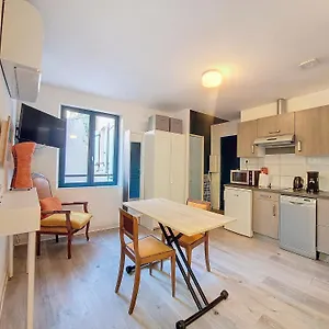  Apartment Studio Climatise Teinturiers France